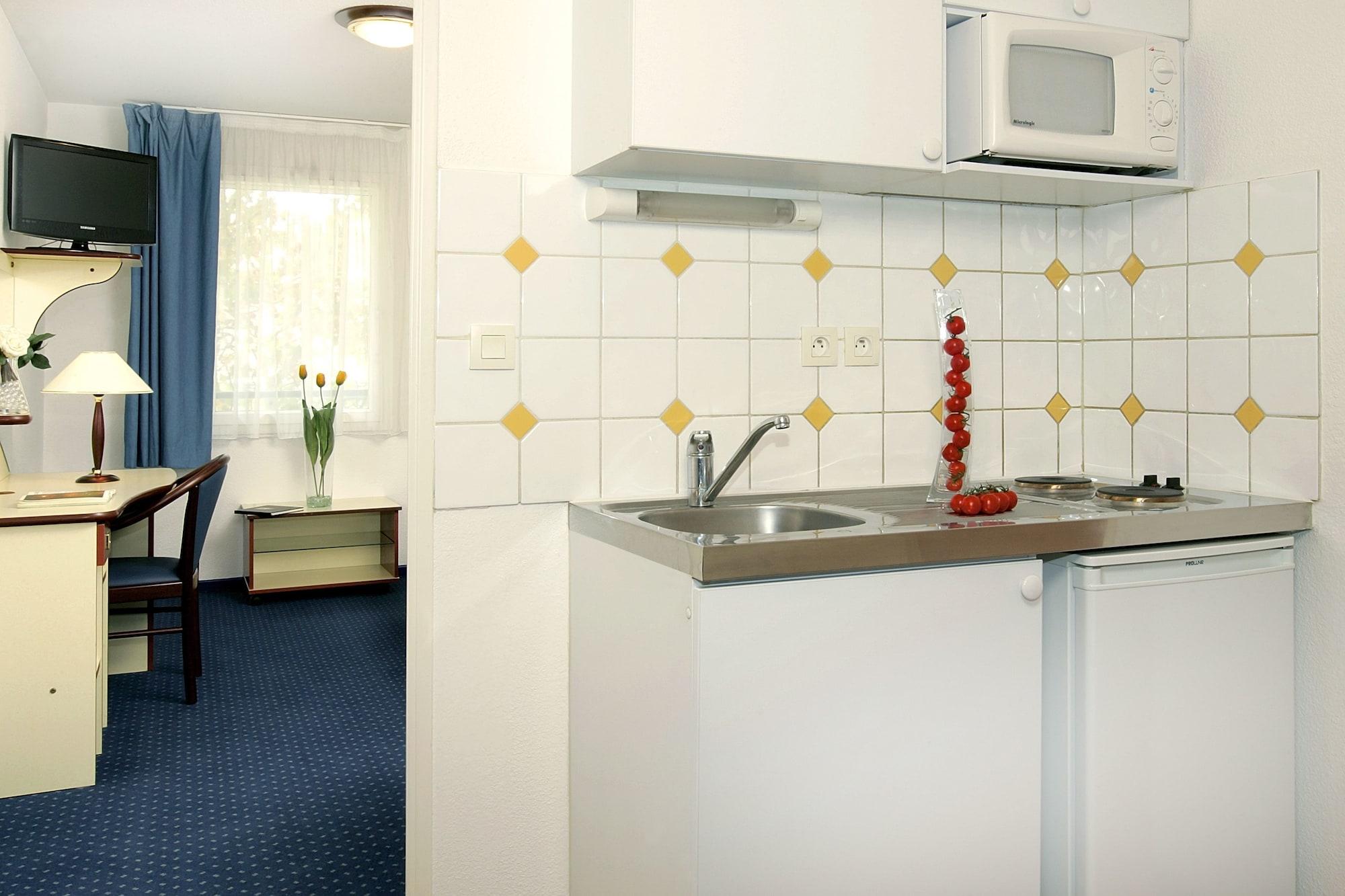 Appart'City Saint-Nazaire Centre Екстер'єр фото
